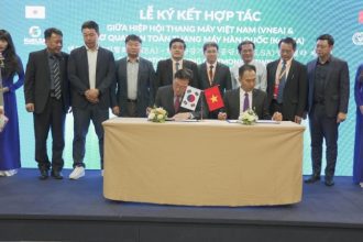 Hợp tác phát triển nhân lực ngành thang máy, thang cuốn Việt Nam